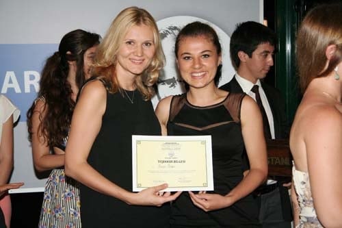 İstanbul Barosu Dış İlişkiler Merkezi İle Avrupa Genç Hukukçular Derneği 10. Hukuk Yaz Okulu Kutlaması Yapıyor
 - 19