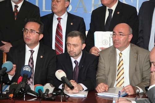 Milletvekillerinden Baroya Destek

 - 10