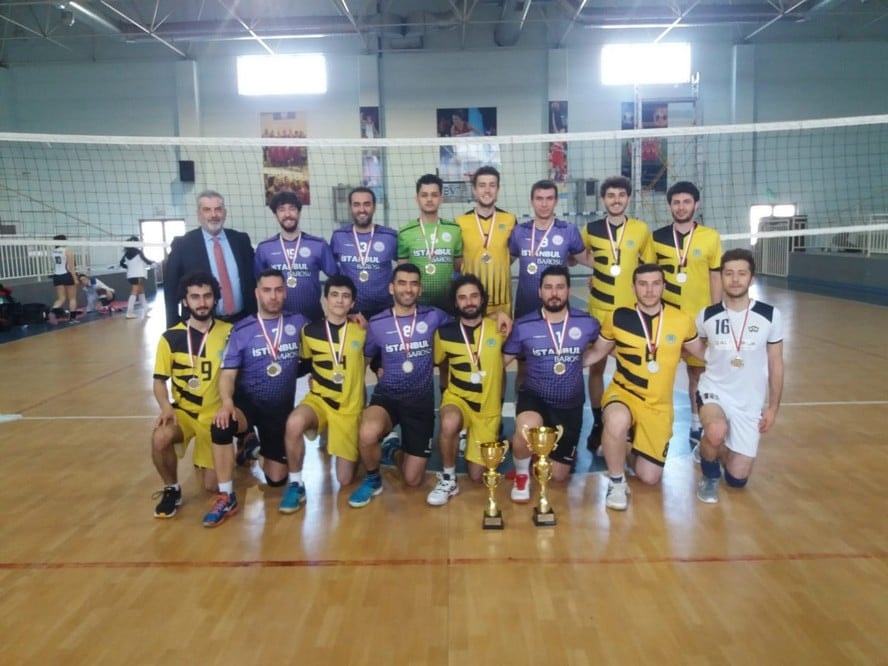 Avukat Spor Oyunları - 1