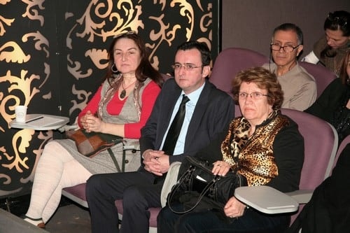 Mobbing Bir İnsan Hakları İhlalidir
 - 33