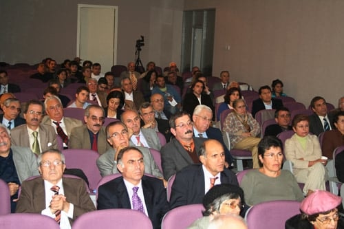 Cumhuriyet Ve Demokrasi Ayrı Şeyler Değildir - 10