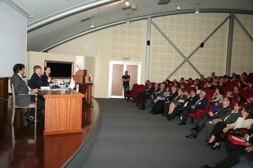 Sendikal Haklar Ve İş Sözleşmeleri Sempozyumu

 - 32