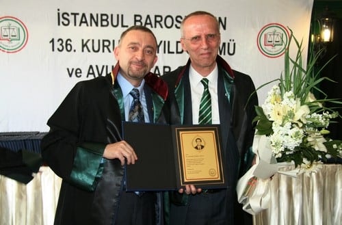 Hukuk Devleti Tesis Edilene, Yargı Bağımsız Olana Kadar, Bedeli Ve Pahası Ne Olursa Olsun Bu Mücadeleyi Birlikte Sürdüreceğiz - 135