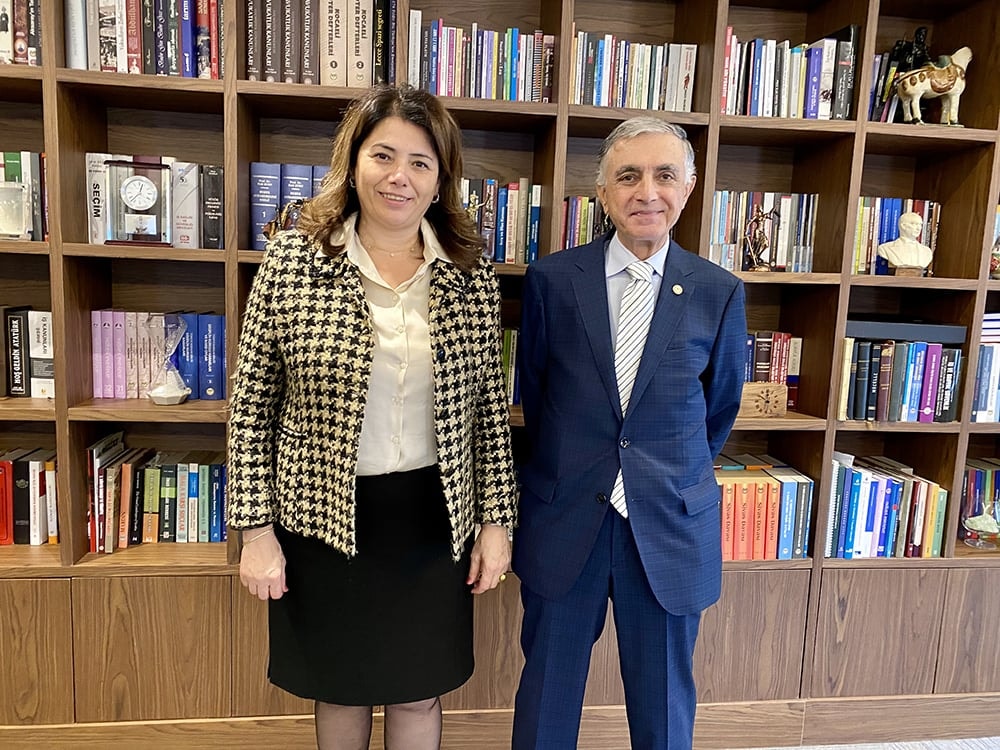 Av. Cafer Kaya Baro Başkanımız Av. Filiz Saraç’ı Ziyaret Etti