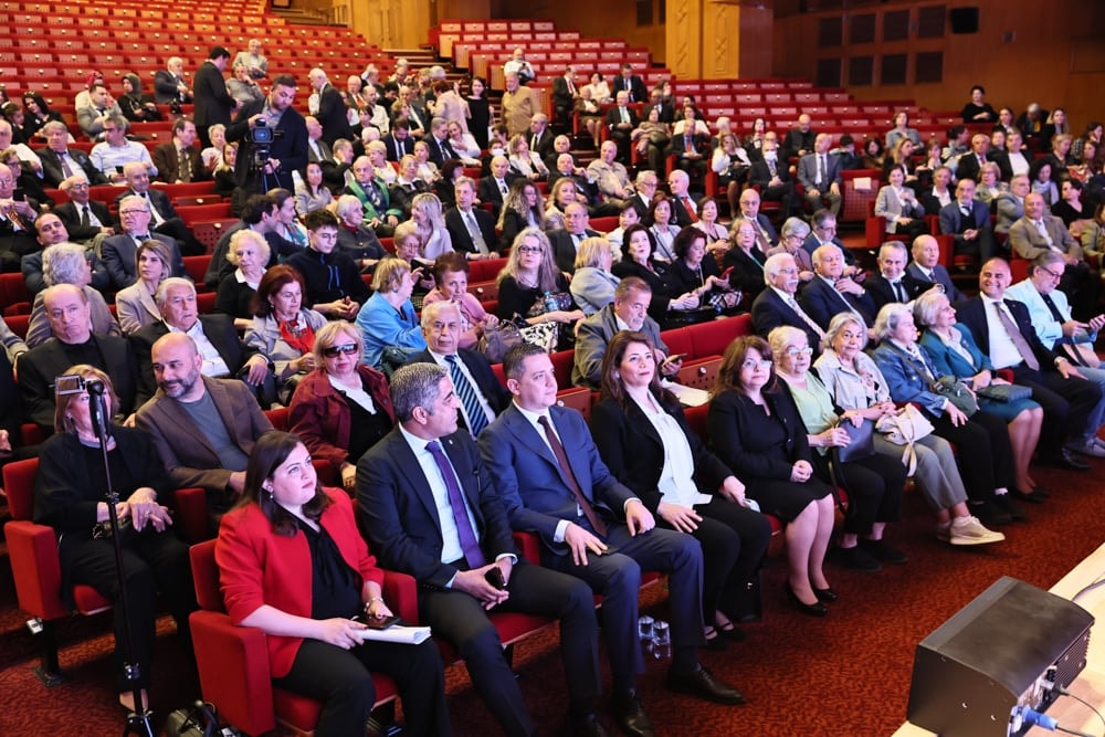 Meslekte 40, 50 ve 60 Yılını Dolduran Meslektaşlarımıza Plaket Verildi - 1