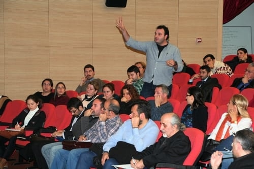 Kadın Hakları Ve Aile İçi Şiddet” Konulu Sertifika Programı Devam Ediyor
 - 99