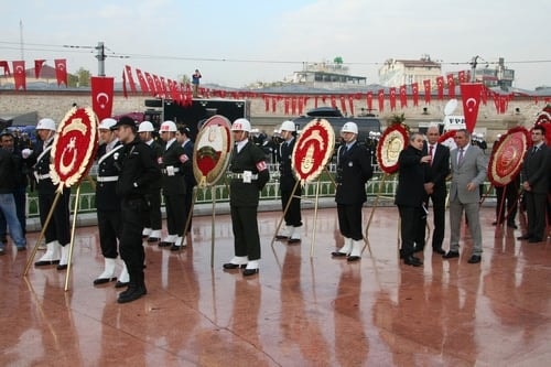 Ulu Önder Atatürk’Ü Saygı, Minnet Ve Şükranla Andık

 - 4