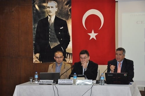 İstanbul Barosu Tarafından Manisa Barosu Avukatlarına Cmk Meslekiçi Eğitim Semineri Verildi - 13