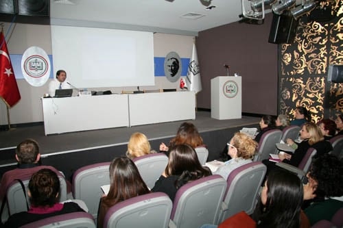 Kadın Hakları Ve Aile İçi Şiddet Semineri Devam Ediyor

 - 64