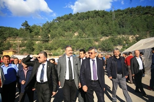 İstanbul Barosu Başkan Ve Yönetim Kurulu Üyeleri, Acıyı Paylaşmak, İncelemelerde Bulunmak İçin Soma’Daydı

 - 12