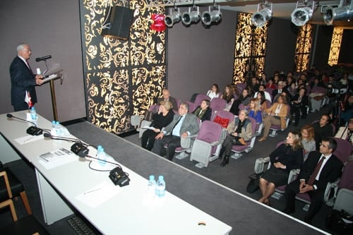 Dünya Şiddetle Mücadele Gününde Toplum Ve Şiddet Konusu Ele Alındı - 6