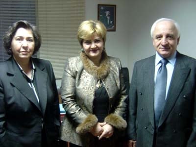 Azeri - Türk Kadın Derneği
Başkanı Baro’Yu Ziyaret Etti