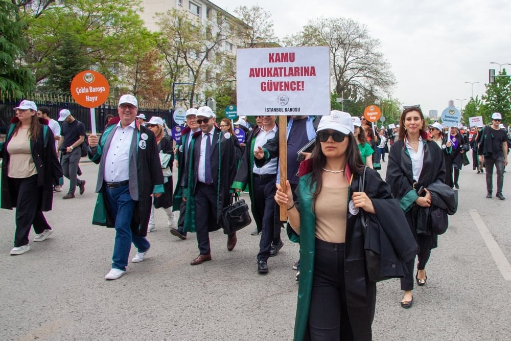 Binlerce Meslektaşımızla “Avukat İçin de Adalet” İçin Ankara’da Bir Araya Geldik - 43