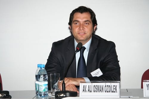 Sosyal Ağlar Ve İnternet Özgürlükçü Anlayışla Düzenlenmeli
 - 24