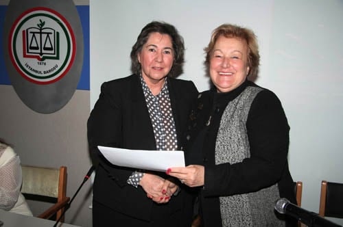 Kadına Şiddet Durmak Bilmiyor

 - 61