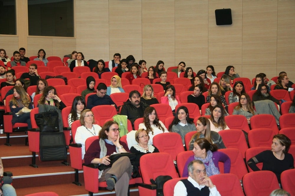 Kadın Hakları ve Aile İçi Şiddet” Konulu Sertifika Programı Devam Ediyor - 14