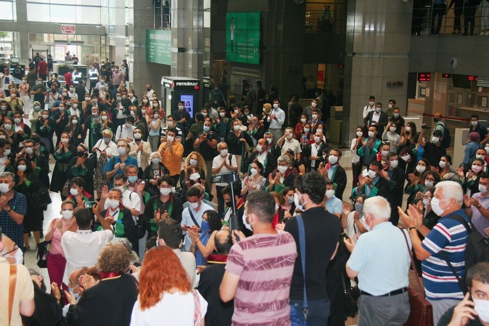 Avukatların Direnişi Sürüyor - 13