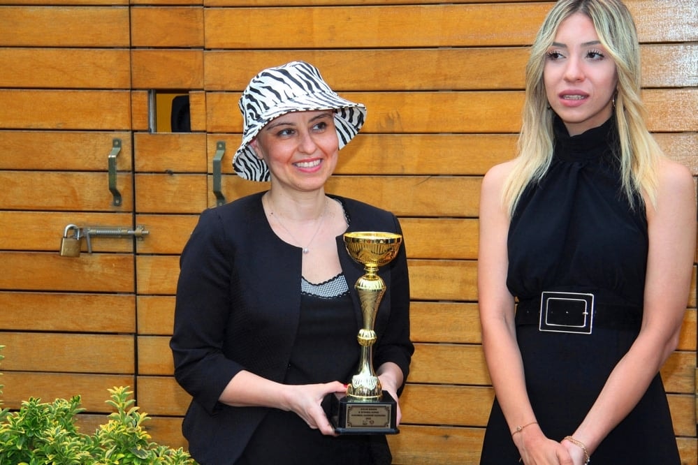 Kadın Futbol Takımımızdan İlk Turnuvada İlk Kupa! - 14