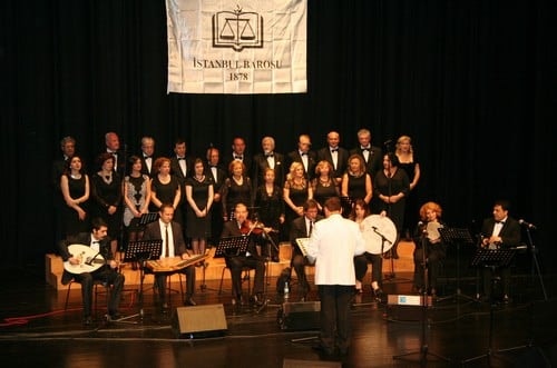 Türk Sanat Müziği Koromuzun Yaz Konseri

 - 6