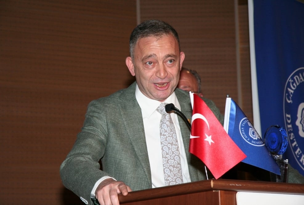 Çağdaş Yaşam Cumhuriyet Ödülü Ümit Kocasakal’a Verildi - 104