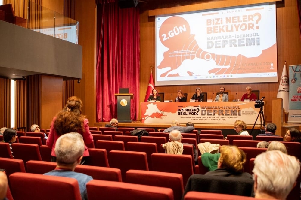 “Marmara-İstanbul Depremi-Bizi Neler Bekliyor?” Kongresi İstanbul Barosu’nda Yapıldı - 4