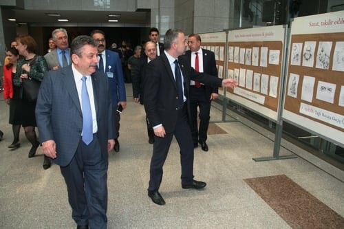 Avukatların Resim Çalışmaları Sergilendi
 - 3