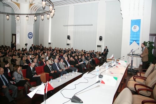 Yabancıların Taşınmaz Edinimlerinde Güncel Tartışmalar

