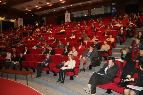 “Kadın Hakları Ve Aile İçi Şiddet” Konulu Eğitim Seminerleri

 - 4