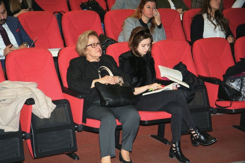 Kadın Hakları ve Aile İçi Şiddet Konulu Sertifika Programı Devam Ediyor - 15