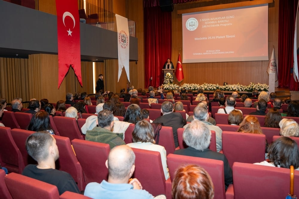 Meslekte 25, 30 ve 35 Yılını Dolduran Meslektaşlarımıza Plaket Verildi - 23