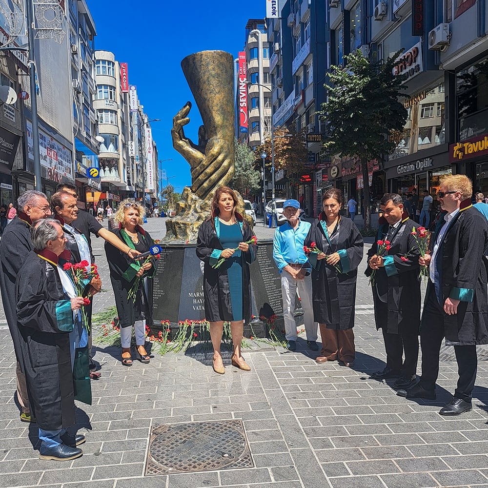 İstanbul Barosu 17 Ağustos'ta Büyükçekmece Adliyesi Önündeydi - 4