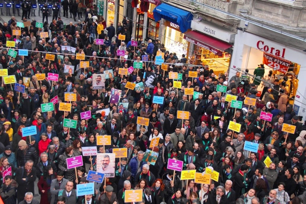 24 Ocak Tehlikedeki Avukatlar Günü - 105