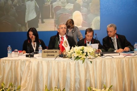 Tbb 31. Olağan Genel Kurulu Adana’Da 
Yapıldı

 - 1