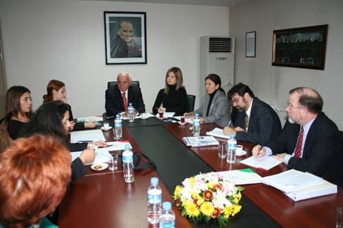 Amerika Din Özgürlüğü Komisyonu Üyeleri Baroyu Ziyaret Etti