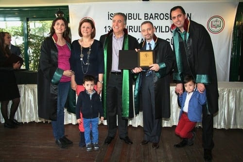 Hukuk Devleti Tesis Edilene, Yargı Bağımsız Olana Kadar, Bedeli Ve Pahası Ne Olursa Olsun Bu Mücadeleyi Birlikte Sürdüreceğiz - 333