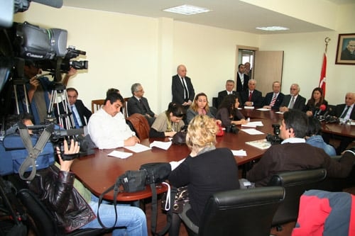 Ergenekon Soruşturması Adil Yargılama Ve Sanık Haklarını İhlal Ediyor - 7