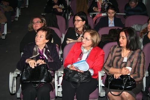 Türkiye Kadın Sorununu Çözerek Çağdaşlaşır
 - 2