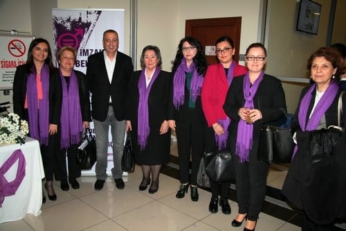 2015 Türkiye’Sinde Kadın
 - 63