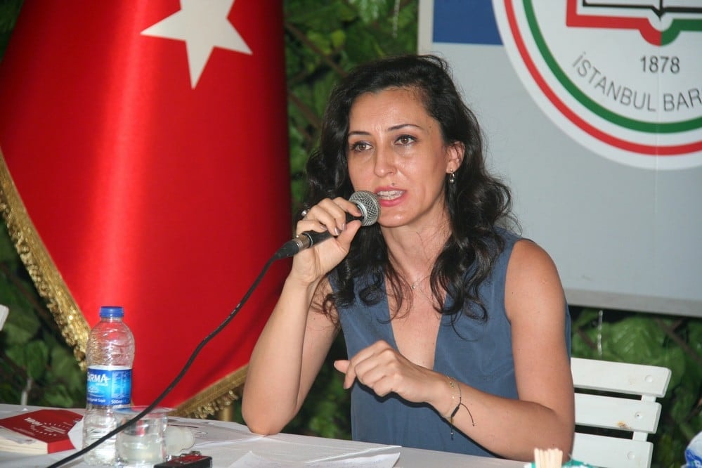 Bir Avukat, Sadece Bir Avukat Değildir - 15