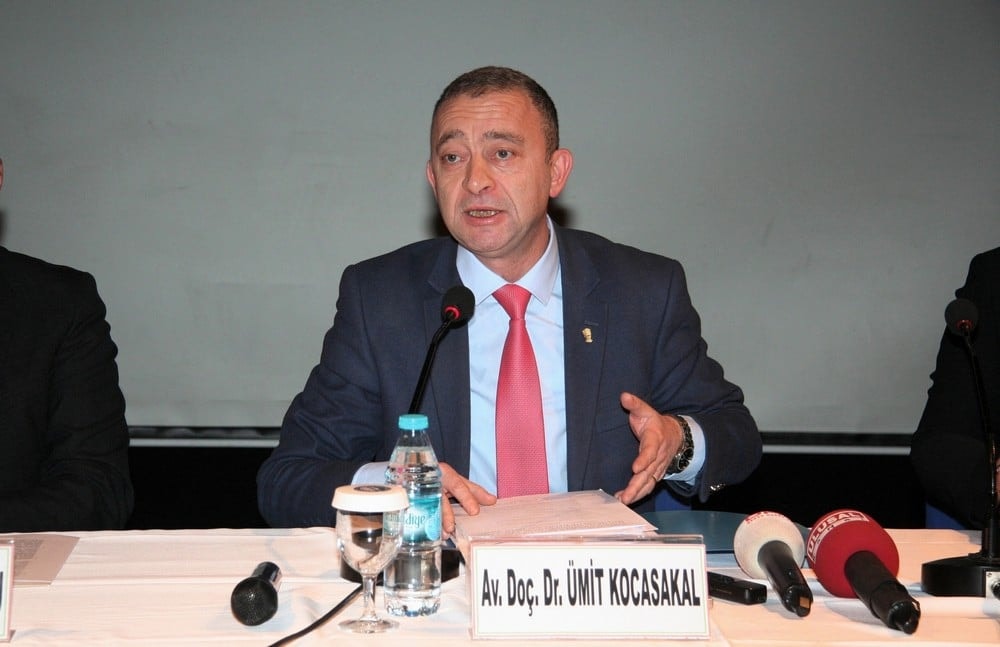 Hukuksal Gerçeklikler Bağlamında Anayasa Değişikliği - 34