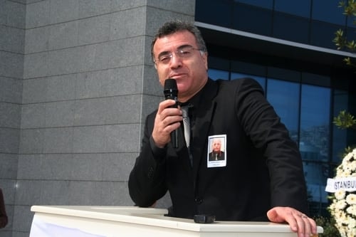 Örnek İnsan Av. Ekrem Erdal Üner’İ Son Yolculuğuna Uğurladık
 - 26