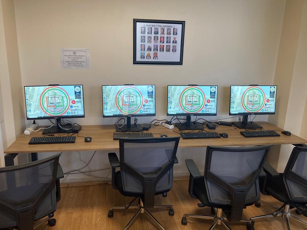 Çatalca ve Silivri Adliyesi Baro Odalarında Yeni Bilgisayarlar Meslektaşlarımızın Kullanımına Açıldı! - 1