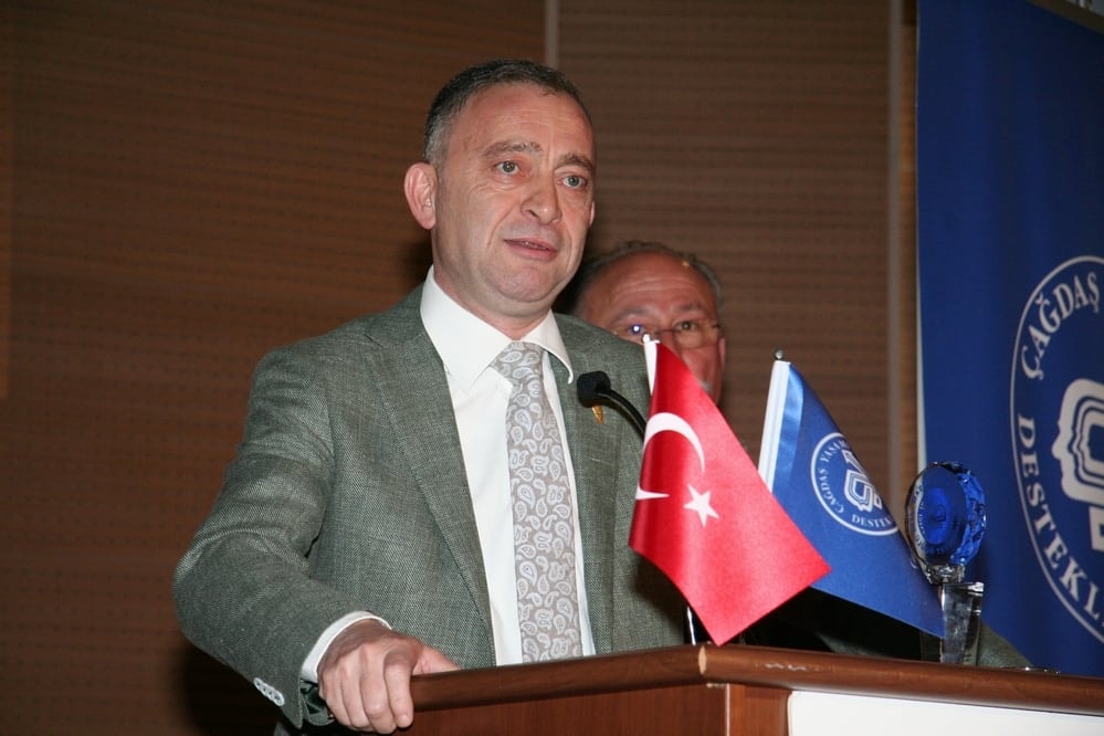 Çağdaş Yaşam Cumhuriyet Ödülü Ümit Kocasakal’a Verildi - 102