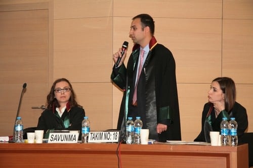 Farazi Dava Yarışması Yapıldı

 - 83