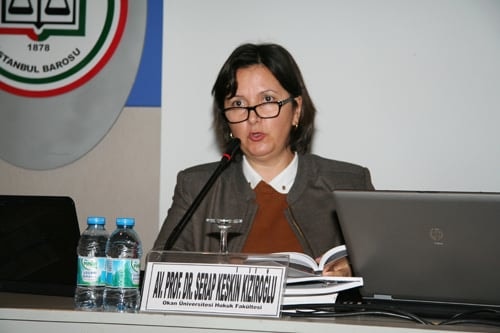 Avukata Yönelik Baskı Vatandaşa Yapılmış Sayılır

 - 16