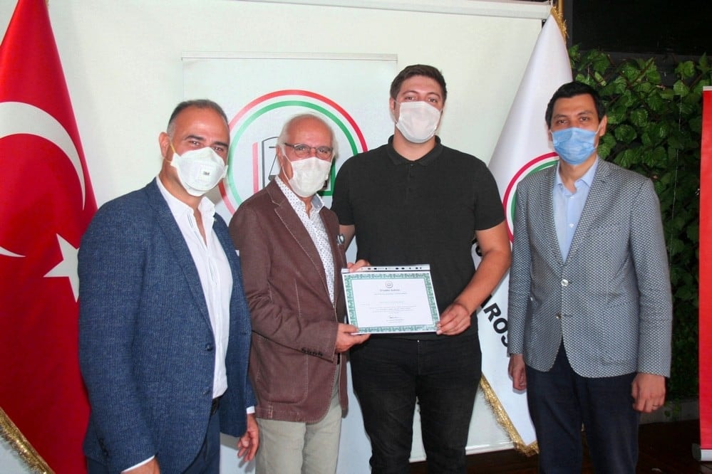 CMK ve Spor Hukuku Eğitimin Tamamlayanlara Sertifika Verildi - 37