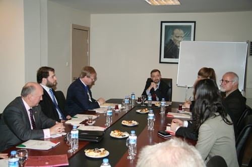 İngiliz Heyet Baromuzu Ziyaret Etti

 - 1