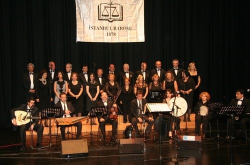 Türk Sanat Müziği Koromuzun Yaz Konseri

 - 4