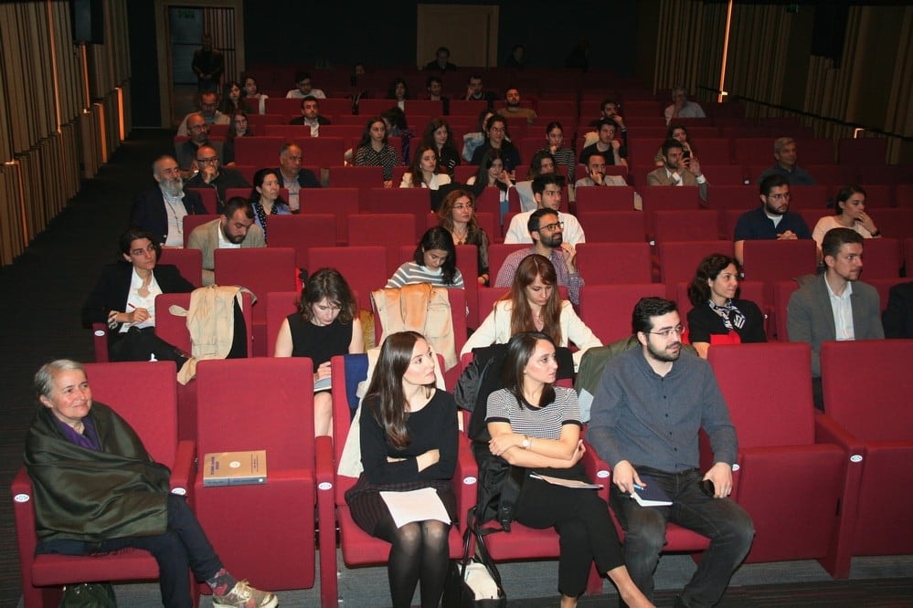 Yapay Zekâ Çağında Hukuk  - 5