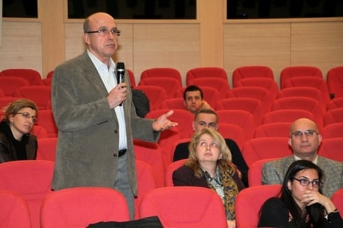 Sağlık Hukukunda ‘Çekinik/Savunmacı/Defansif Tıp’ Uygulamaları
 - 82